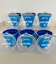 Charger l'image dans la galerie, Gobelets à thèmes réutilisables bleus pour anniversaire et personnalisable