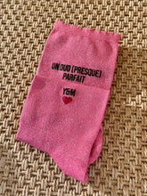 Charger l&#39;image dans la galerie, Chaussettes Pailletées festonnées- Personnalisables (36-40)