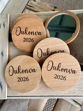 Charger l'image dans la galerie, Miroir de poche en bois à personnaliser