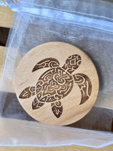 Charger l&#39;image dans la galerie, Miroir de poche en bois à personnaliser